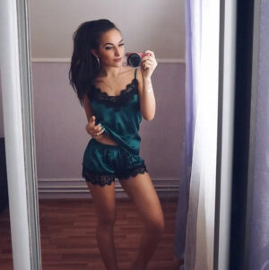 pyjama femme en satin sexy 5